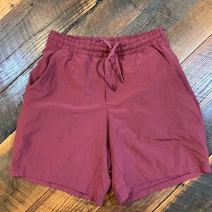 Men’s Lululemon T.H.E. Shorts Burgundy|  Athletic Training Shorts Small